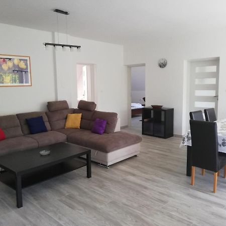 Levente Apartman Balatongyorok Luaran gambar
