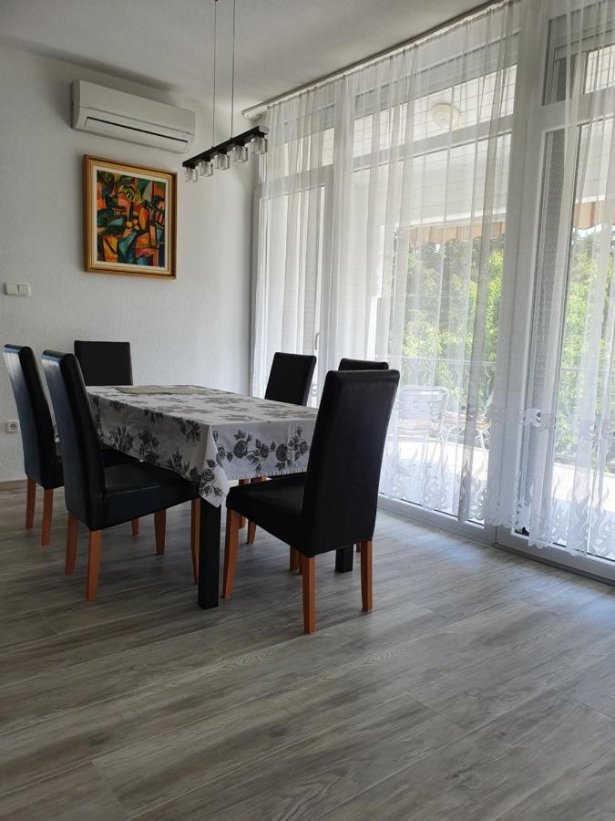 Levente Apartman Balatongyorok Luaran gambar